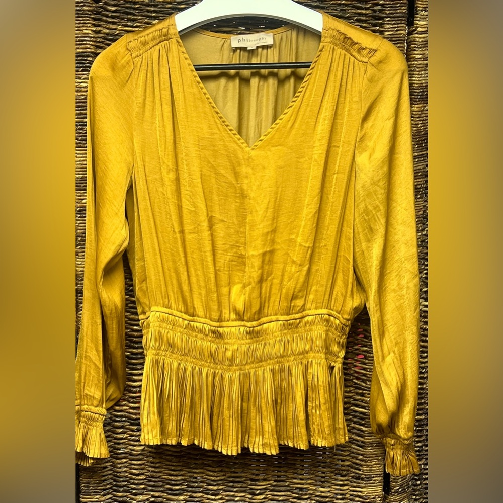 Philosophy - Mustard Yellow Pleated Women's Top, Size:Large, Pre-Owned